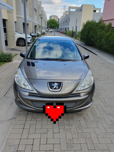 Peugeot 207 1.4 Sedan Allure 75cv