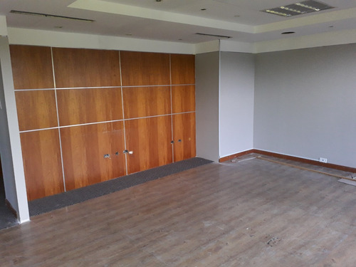 Imagen 4 de 12 de Oficina En Arrendamiento ~297 M2 - La Trinidad