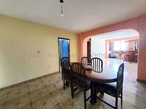 Imagen 10 de 16 de Db Apartamento En Venta En Av Bermudez 22-11184
