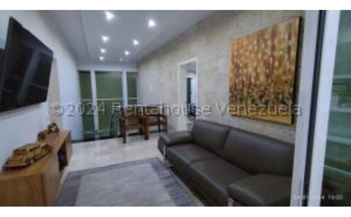 #25-5126 Agradable Casa En Loma Linda