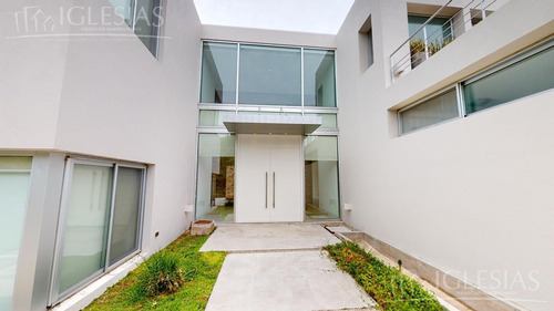 Imagen 6 de 30 de Tour 360° - Casa En Venta Y Alquiler - Barrio La Isla, Nordelta