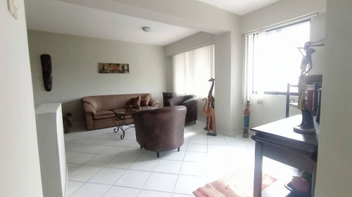 Imagen 7 de 14 de En Alquiler Acogedor Apartamento En Res Altos Del Mirador Valencia 166512 Andres Peña