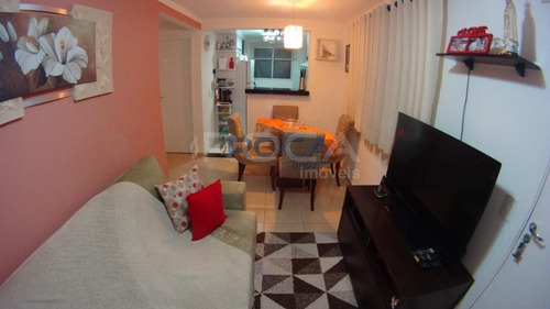 Venda De Apartamentos / Padrão Na Cidade De São Carlos 23631