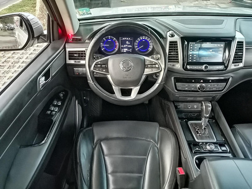 SsangYong Rexton 2.2 At 4x4 Full