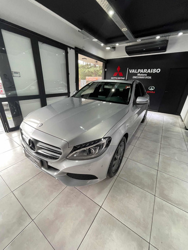 Imagen 3 de 17 de Mercedes-benz C250 Style 211cv At