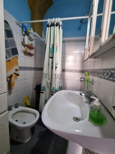 Ph En Banfield Oeste- Venta
