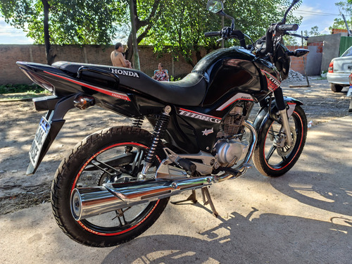 Cg New Titán Modelo 2018 Todos Los Papeles.muy Bien Cuidada