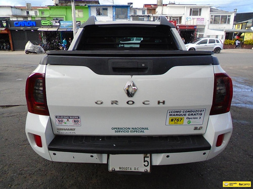Renault Duster Oroch 2.0
