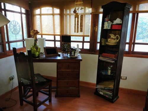 Imagen 3 de 14 de Casa 4 Dormitorios Excelente Ubicación.con Pileta