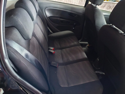 Fiat Punto 1.4 ATTRACTIVE 8V FLEX 4P MANUAL