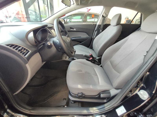 Imagem 12 de 15 de Hyundai Hb20s 1.6m Comf 2015