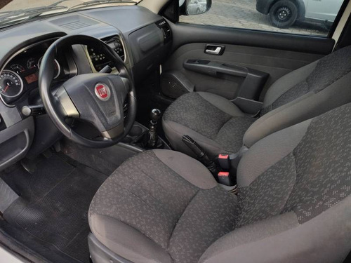 Fiat Strada Trekking 1.6