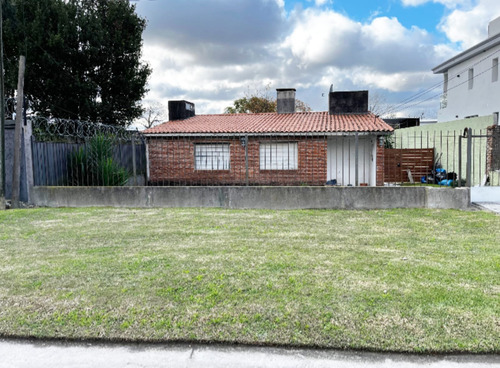 Se Vende Terreno 1.490 Mt2 En Carrasco , Único !!!!!