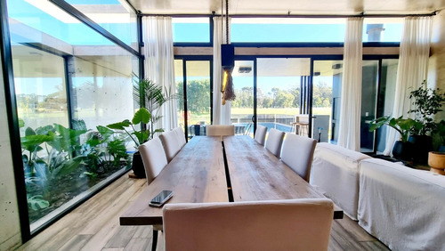 Imagen 12 de 29 de Casa Cuatro Ambientes Con Piscina Climatizada