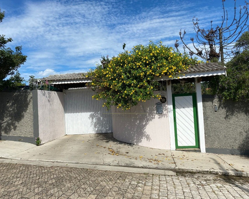 Chácara Dentro Da Cidade A Vista Em Piracaia - Sp - Ch00055 - 69019050