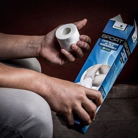 Imagen 3 de 8 de Cinta Deportiva Sport Para Estribar 6 Rollos Hipoalergic