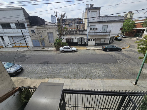 Departamento - Venta - 3 Ambientes - Flores