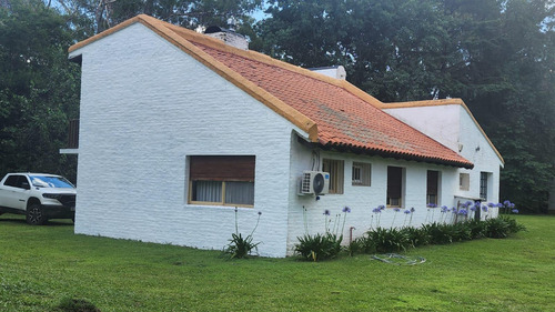 Quinta Con Casa De Huespedes En Venta - Parque Arbolado De 6.500 M² - Zelaya