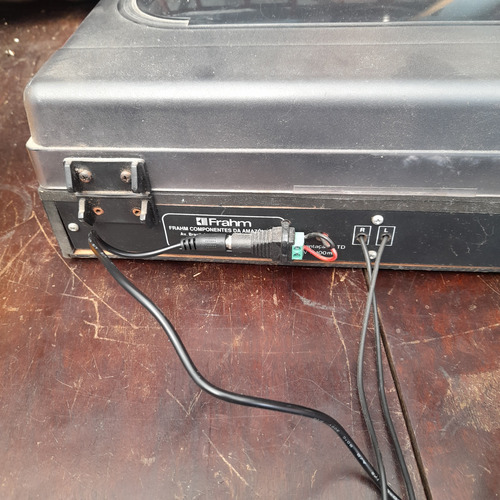 Imagem 7 de 10 de Toca Discos Frahm Td1000 Sem Correia Com Agulha 110/220 Ler