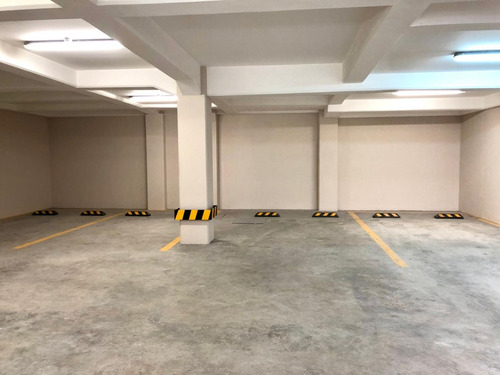 Departamento Nuevo En Calle Platón, Polanco, 3 Habitaciones, 3 Baños, Terraza