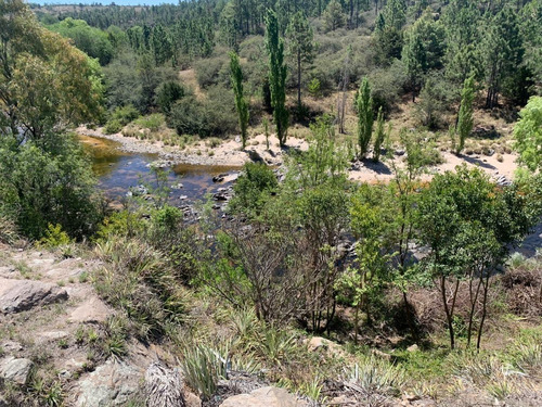 Imagen 3 de 3 de Terreno Con Escritura En Los Reartes