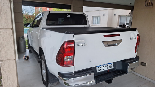 Toyota Hilux 2.4 Cd 150cv 4x2