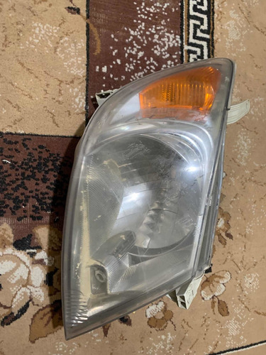 Faro Delantero De Toyota Hilux Usado