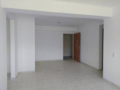 Imagen 6 de 14 de Re/max. Iris Hernandez. Vende Townhouse (88m2). Manantial. Naguanagua. Codigo 127545