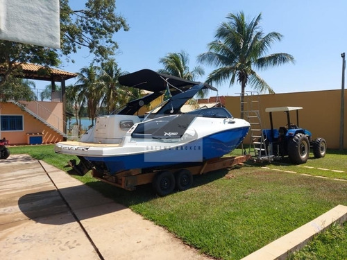 Imagem 2 de 8 de Nx 250
