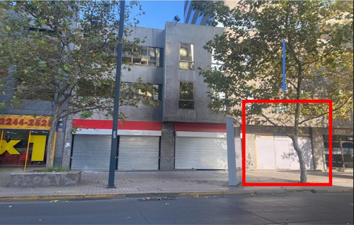 Imagen 1 de 1 de Local Comercial Para Habilitar En Providencia