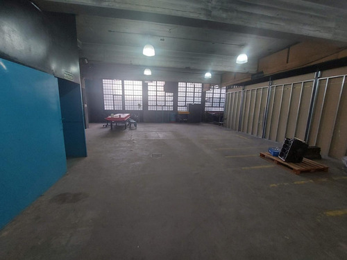Imagen 8 de 30 de Edificio Industrial / Comercial / Depósito De 6.600 M2 En Almagro Sur