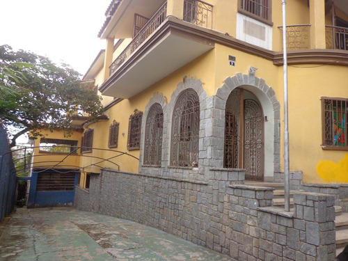 Imagen 3 de 16 de Venta De Casa Uso Comercial En San Bernardino - 985m²7h+s4b+s5p