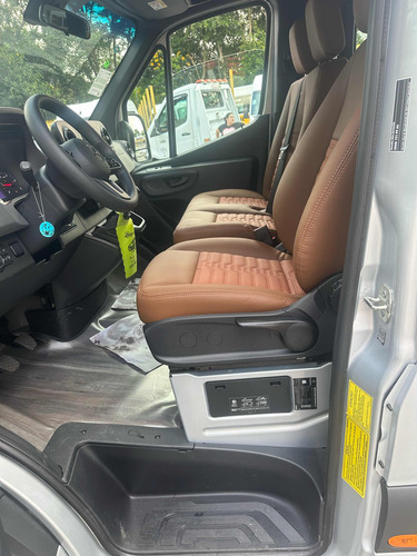 Mercedes-Benz Sprinter Van 2.2 516 Cdi Extra Longo Teto Alto (21l) 5p