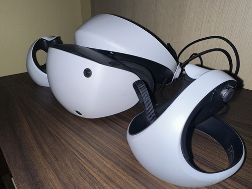 Playstation Vr2 Sony + Juego Happyfunland Realidad Virtual (Usado)