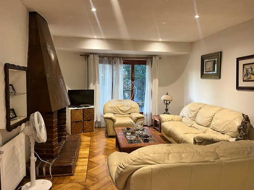 Casa Para Remodelar 4d 4b Barrio Las Lilas, Providencia
