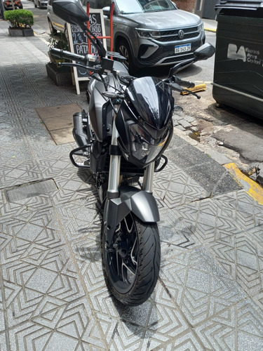 Bajaj Dominar 400 Ug