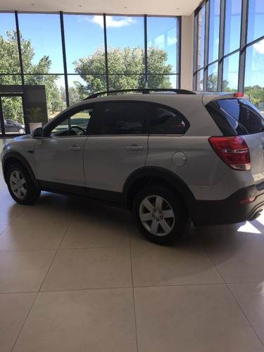 Chevrolet Captiva Ls Mt 2016