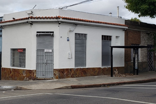 Local Para Comercio En El Corazón Del Cerrito