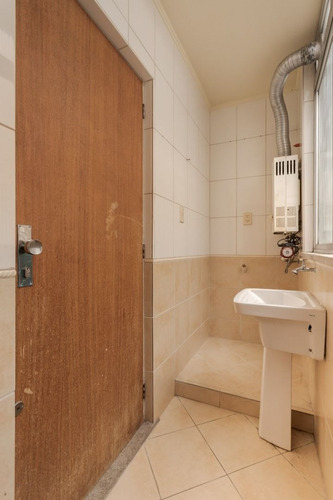 Imagem 23 de 28 de Apartamento À Venda No Bairro Menino Deus - Porto Alegre/rs - O-24670-40861