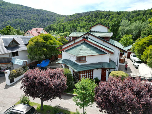 Complejo De Cabañas En Venta, Pleno Centro De San Martin De Los Andes