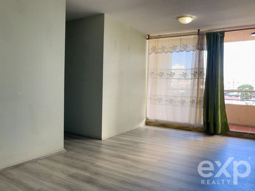 Departamento En Arriendo De 2 Dorm. En Valparaíso