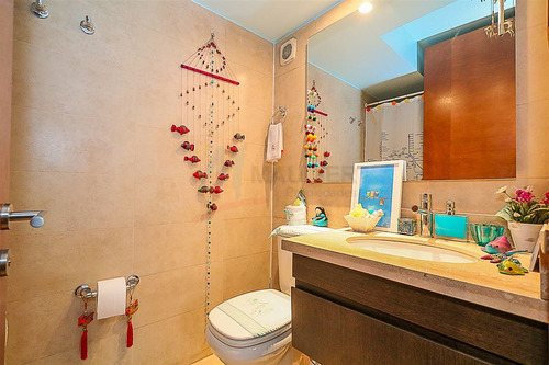 Departamento En Venta De 2 Dorm. En Vitacura