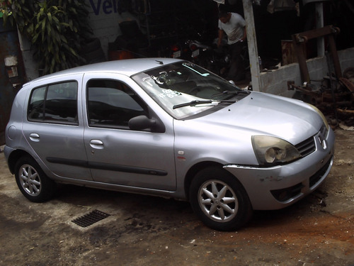 Carroceria Renault Clio Lateral Traseira Bancos Rodas Eixo