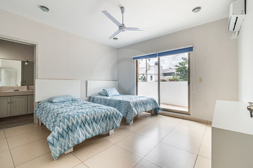 Casa En Venta En Fraccionamiento Burgos Bugambilias