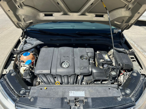 Volkswagen Jetta 2.5 Comfortline At