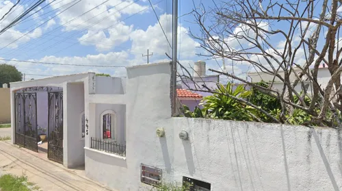 Sk09 Remate Bancario Casa En C. 30 445, Juan Pablo Ii, Mérida