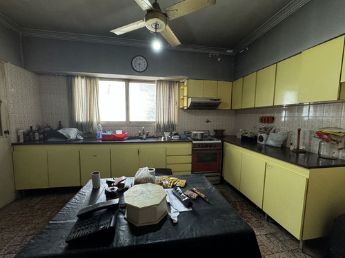 Chalet De 6 Amb C/ Galpón A Refaccionar ¡ideal 2 Familias!