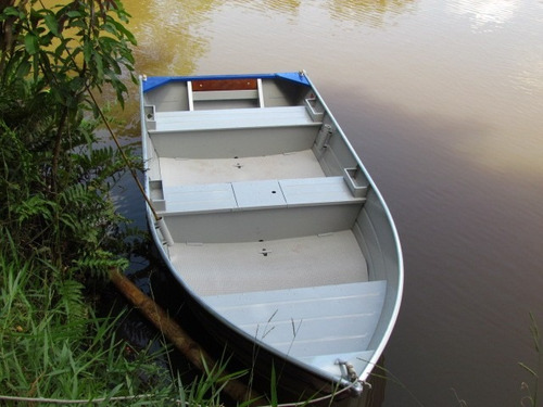 Barco Metalglass Aruak 400 Super