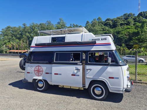 Kombi Home Com Teto Alto Imperdível