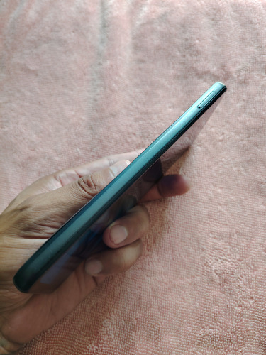 Celular Moto G22 6.6'' 4gb 128gb Desbloqueado Negro (Usado)